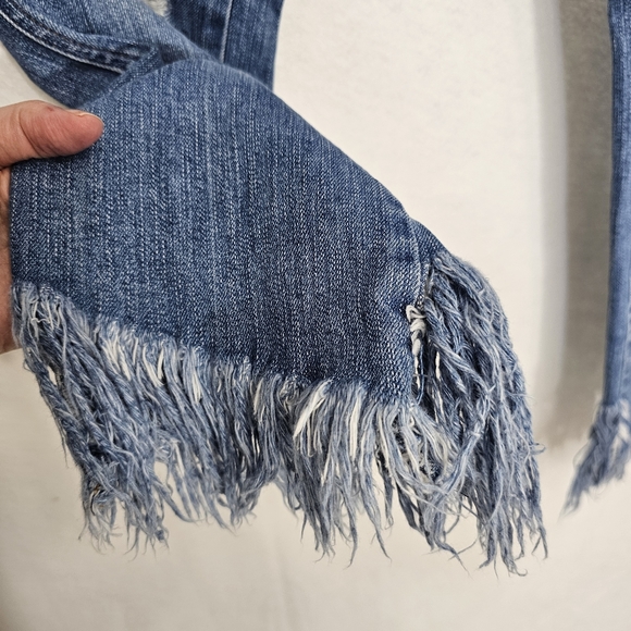Zara Straight Leg Cropped Fringe Hem Distressed Jeans size 6 - Picture 7 of 11